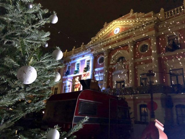 El Cuento de Navidad desvela esta tarde la historia del relojero del Ayuntamiento y sus  800 años de historia - 2, Foto 2