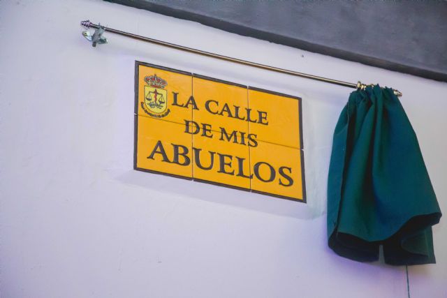 eLPOZO ALIMENTACIN promueve la colocacin de 