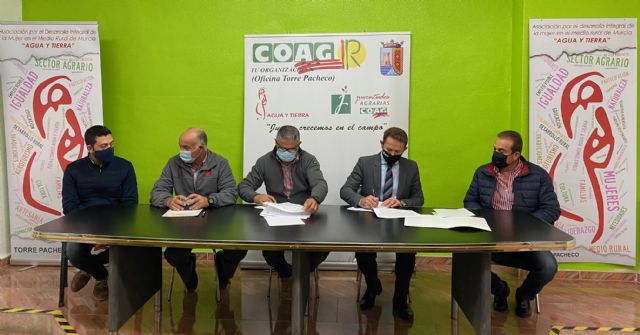 El Ayuntamiento de Torre Pacheco renueva convenio de colaboración con la Asociación de Agricultores y Ganaderos de Torre Pacheco, COAG - 3, Foto 3