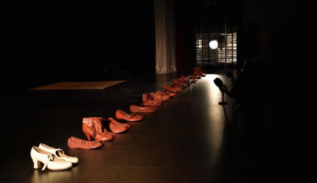 El poder y el valor de la mujer fueron representados en el Auditorio Municipal de Calasparra con la obra “GALERNA” - 2, Foto 2