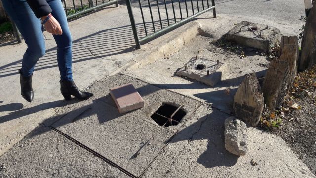 El PP propone el acondicionamiento de los pasos peatonales sobre las vías del tren en las alamedas de la Constitución, Ramón y Cajal y Fajardo el Bravo - 3, Foto 3