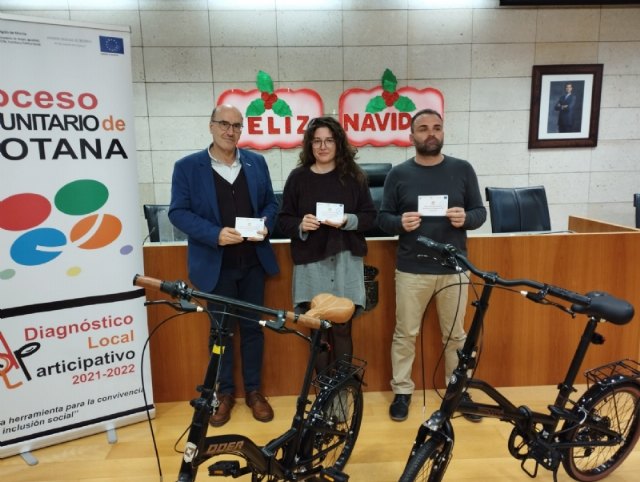 Sortean los regalos del programa de Diagnóstico Local Participativo, dirigidos a aquellos ciudadanos que han participado en algunas de sus iniciativas, Foto 1