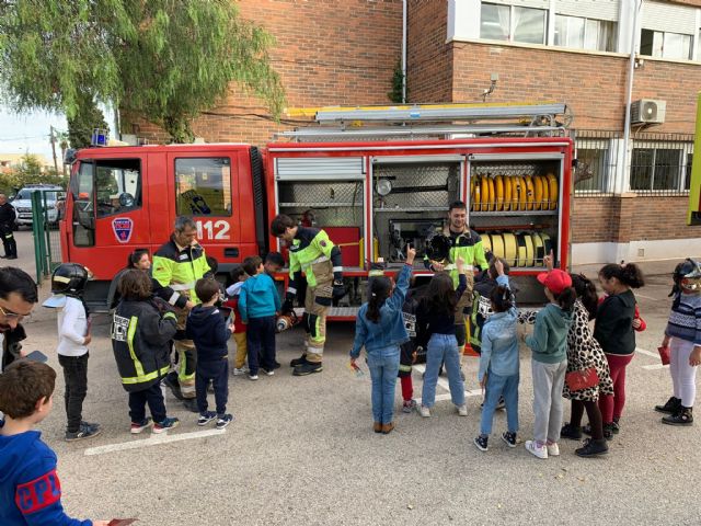 Ayuntamiento y Comunidad acercan el teléfono único 112 a escolares de San Pedro del Pinatar - 2, Foto 2