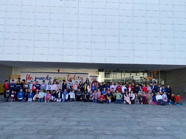 Recepción en el Ayuntamiento de Torre Pacheco a los alumnos de 5º de Educación Primaria del colegio Ntra. Sra. del Rosario - 2, Foto 2