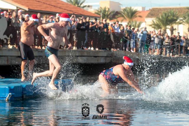 Los Alcázares te invita a darte el último baño del año en el Mar Menor - 3, Foto 3