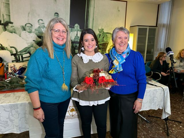 Las Amas de Casa celebran la Navidad 2023 junto a sus socias de mayor edad, con sorteos y villancicos - 2, Foto 2
