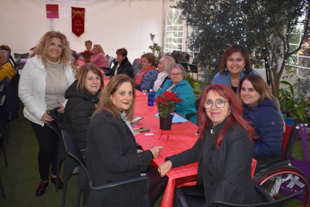 La Navidad más dulce con la asociación de mujeres Isabel González - 3, Foto 3