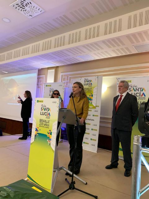 El Gobierno regional destaca el impulso de la Fundaci�n ONCE para eliminar barreras a fin de lograr la inclusi�n plena de las personas con discapacidad, Foto 2