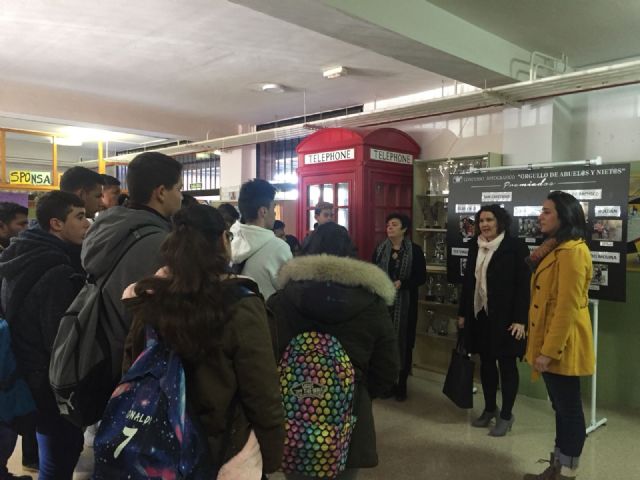 Exposición fotográfica Orgullo de Abuel@s y Niet@s - 2, Foto 2