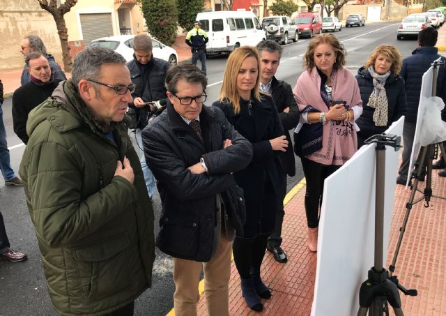 El consejero Jódar visita el renovado colector de saneamiento del barrio de Los Pulpites - 2, Foto 2