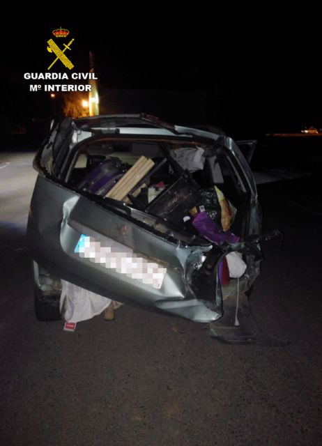 Un guardia civil fuera de servicio intercepta a una conductora ebria que huyó después de ocasionar un accidente - 1, Foto 1