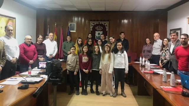 'Me merezco una calle' e 'Ilusiona World' propuestas ganadoras del I Concurso de Mociones 'Los jóvenes también contamos' - 1, Foto 1