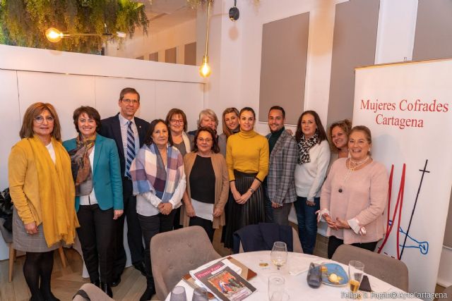 La Hermandad del Santísimo Cristo Redentor y Nuestra Señora de la Soledad de Badalona gana el Premio Pasos 2020 - 1, Foto 1