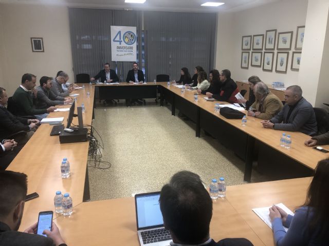 La Comunidad tendrá mayor presencia en ferias y hará más acciones comerciales para el vino, queso y cítricos ante los aranceles de EEUU - 1, Foto 1