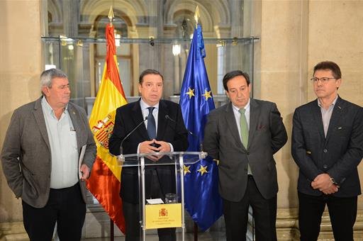Planas destaca que la valorización del trabajo de los agricultores y ganaderos españoles será uno de los principales ejes de actuación del Ministerio - 1, Foto 1