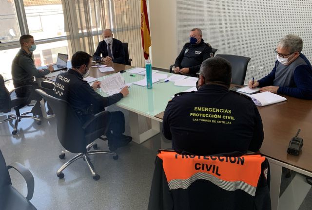 El Ayuntamiento torreño extrema la vigilancia para asegurar el cumplimiento de las restricciones ante la pandemia - 2, Foto 2