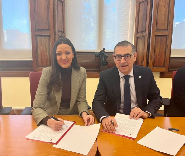 Un convenio entre la Comunidad y la UMU promueve que alumnos de Bellas Artes realicen murales de pintura urbana - 1, Foto 1