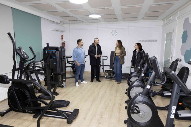 El Centro de Personas Mayores de Caravaca estrena gimnasio y un programa de ejercicio dirigido por fisioterapeuta - 2, Foto 2