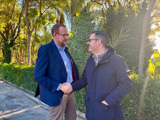 El Plan Foresta y los alumnos del CEIP Cristo de la Expiración revegetan la vía verde en la Vereda del Catalán - 5, Foto 5