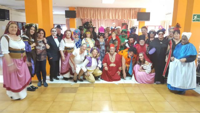 Los mayores pinatarenses celebran el Carnaval - 1, Foto 1