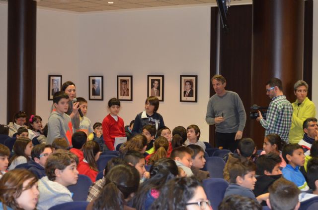 Doscientos escolares participan en San Javier en la grabación del programa de divulgación científica Kítaro. La vida es ciencia de Onda Regional - 2, Foto 2