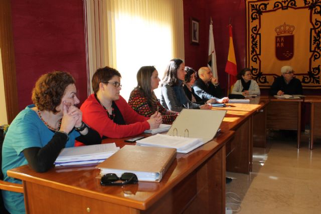 Renovada la Comisión de Absentismo y Abandono Escolar - 1, Foto 1