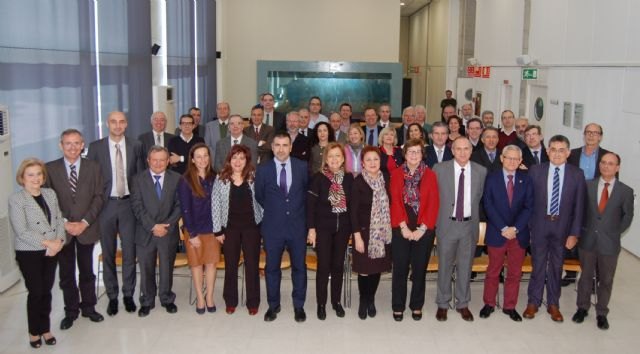 50 inspectores de educación de la Región reciben su nueva tarjeta identificativa - 1, Foto 1