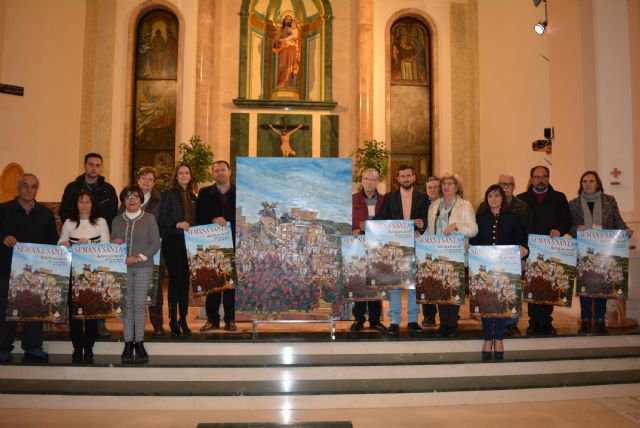 Ayer se presentó el cartel anunciador de la Semana Santa, obra del pintor aguileño Pedro Juan Rabal - 1, Foto 1