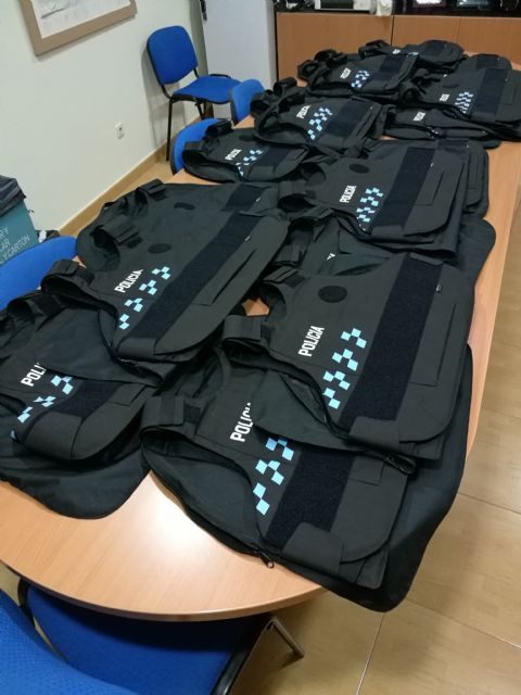 Adquisición de nuevos chalecos de protección para la Policía Local de Bullas - 2, Foto 2