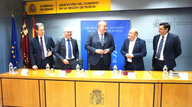 El Servicio Público de Empleo Estatal subvenciona con 560.000 euros la reforma de la nueva oficina de empleo de Cieza - 2, Foto 2