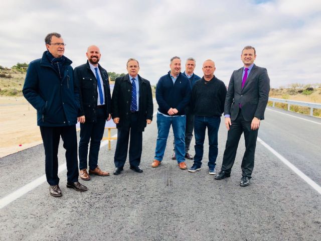 Los vecinos de Barqueros se benefician de la mejora de la carretera que conecta la pedanía con Alcantarilla - 2, Foto 2