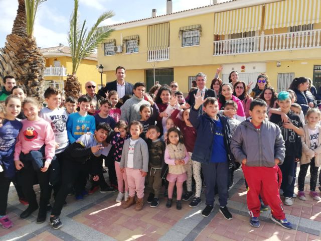 Los jardines del paseo de la Libertad de Abarán estrenan nueva imagen - 1, Foto 1