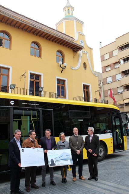 El Ayuntamiento de Alcantarilla suscribe un convenio con la empresa de autobuses LAT, en el que aumenta la oferta de transporte público bonificado para los estudiantes de nuestro municipio - 5, Foto 5