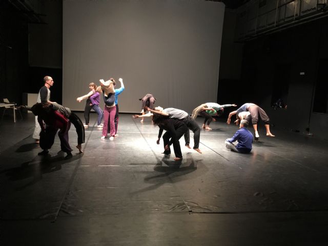 El Párraga acoge durante dos semanas un taller sobre improvisación y movimiento en la danza a cargo del creador canadiense Mark Young - 1, Foto 1