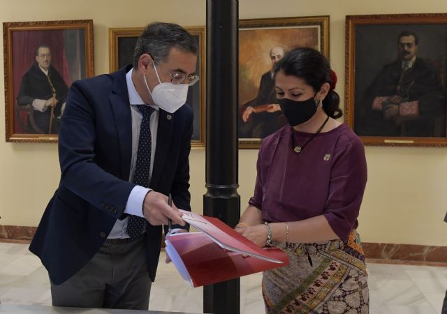 La Universidad de Murcia y el Gobierno regional crean una cátedra pionera en España dedicada a la integridad pública - 1, Foto 1