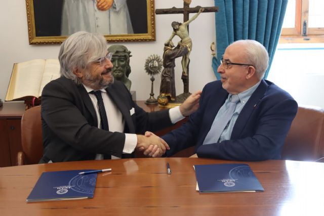 UCAM y Azierta unen la universidad con la industria farmacéutica y de la salud - 1, Foto 1