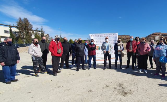 El alcalde de Molina de Segura visita los terrenos municipales cedidos a AFESMO para la construcción de viviendas tuteladas y un centro de inserción laboral - 3, Foto 3