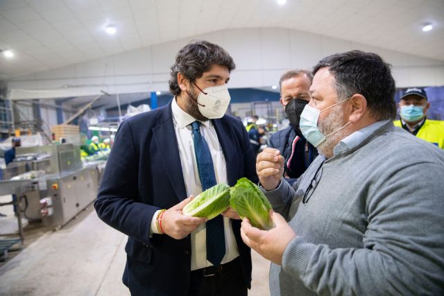 López Miras denuncia que el Gobierno central es la principal amenaza del sector agroalimentario - 1, Foto 1