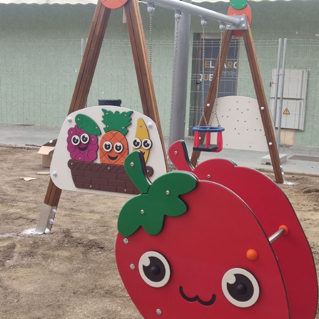 Comienzan las obras de reparación del parque infantil Augusto Vels en Puerto Lumbreras - 2, Foto 2