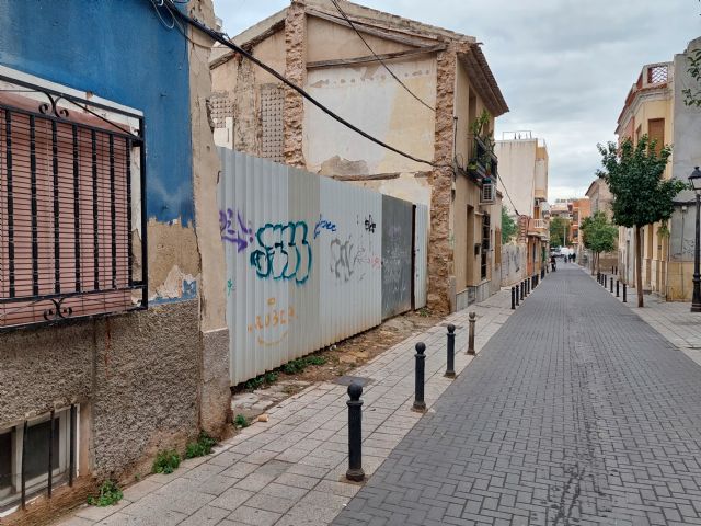 El Ayuntamiento impulsa la retirada de la vía pública de los postes de cableado aéreo en el casco urbano - 4, Foto 4
