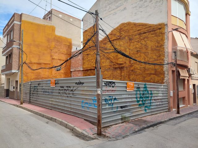 El Ayuntamiento impulsa la retirada de la vía pública de los postes de cableado aéreo en el casco urbano - 5, Foto 5