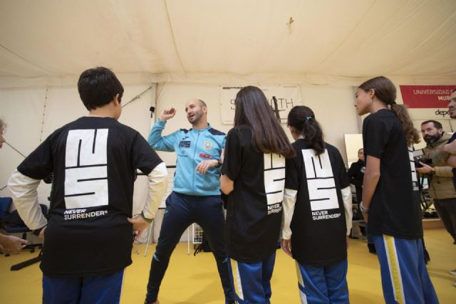 Menores con cáncer podrán sumarse al programa de entrenamiento de fuerza de la Cátedra Cáncer y Deporte de la UMU y la Fundación Never Surrender - 2, Foto 2