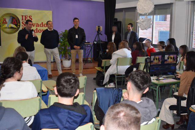 El alumnado de Bachillerato de Investigación del IES Salvador Sandoval presenta sus proyectos - 1, Foto 1