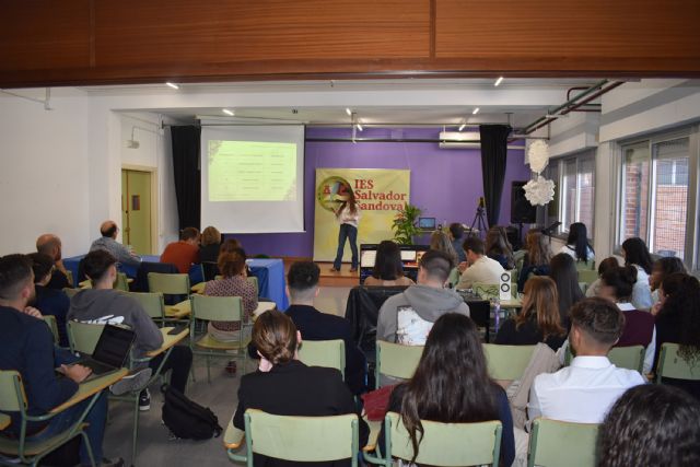 El alumnado de Bachillerato de Investigación del IES Salvador Sandoval presenta sus proyectos - 5, Foto 5
