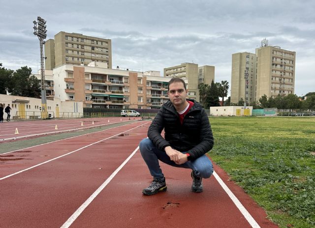 MC alerta sobre el lamentable estado de la pista municipal de atletismo y exige su reparación - 2, Foto 2