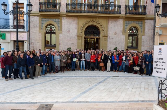 Un centenar de  personas asisten a la presentación de la Mesa de Seguimiento del Centro Hospitalario de Alta Resolución - 2, Foto 2