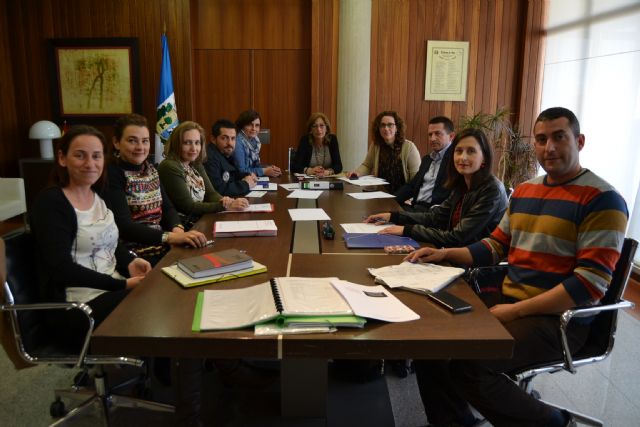 La Subcomisión Técnica de absentismo continúa trabajando contra el  absentismo - 1, Foto 1