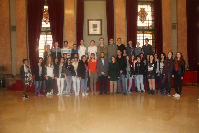 El Ayuntamiento de Murcia recibe a 35 alumnos franceses - 1, Foto 1