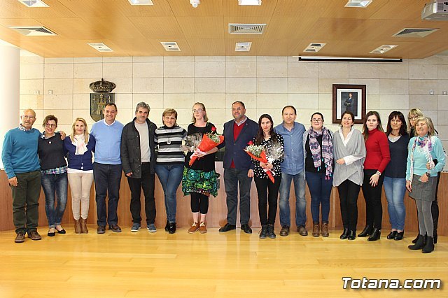 Dos jóvenes europeas han concluido hoy sus prácticas formativas en el Ayuntamiento de Totana, en el marco del programa Eurodisea´2016, Foto 1
