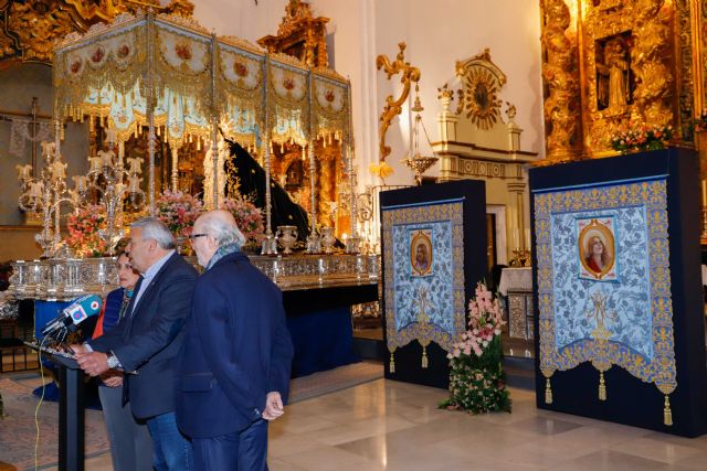 San Juan y María Magdalena escoltarán a la Stma. Virgen de los Dolores desde sus nuevos paños, engrandeciendo el cortejo religioso del Paso Azul - 4, Foto 4